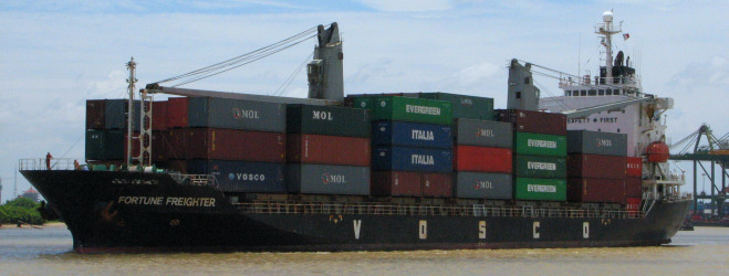 Vận tải bằng tàu container